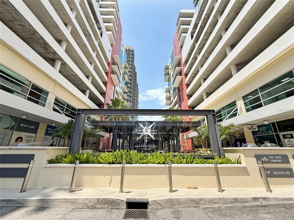 1208 E KENNEDY BOULEVARD UNIT 831 TAMPA, FL 33602