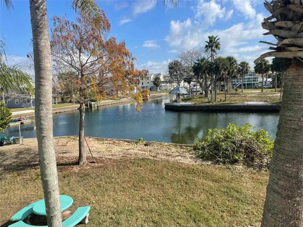 6400 DRIFTWOOD DRIVE