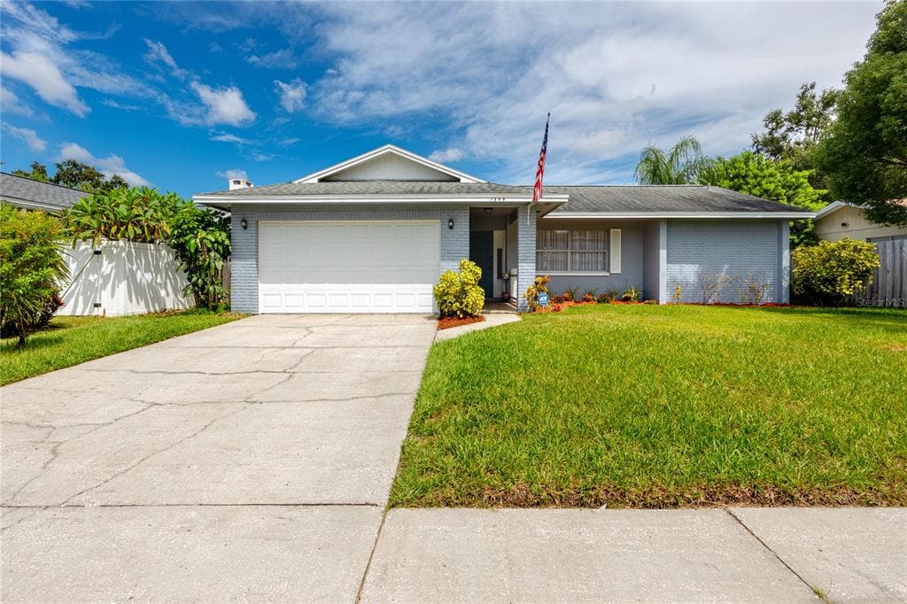 1844 TEAKWOOD LANE DUNEDIN, FL 34698