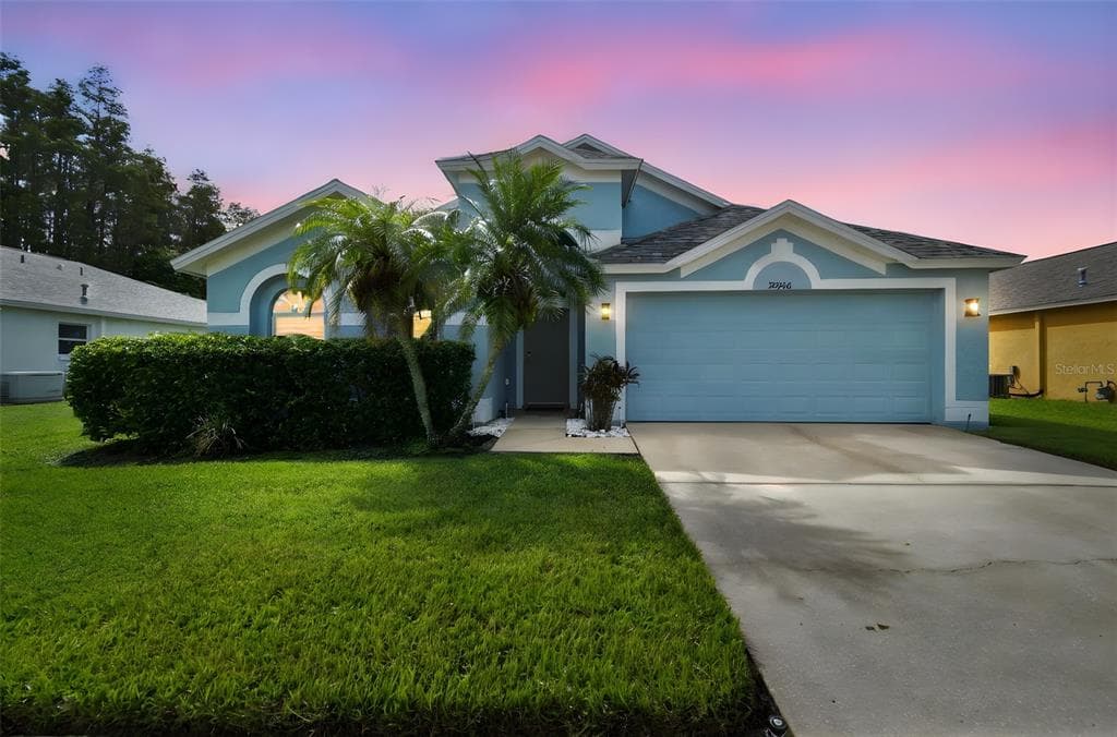 30946 BURLEIGH DRIVE WESLEY CHAPEL, FL 33543