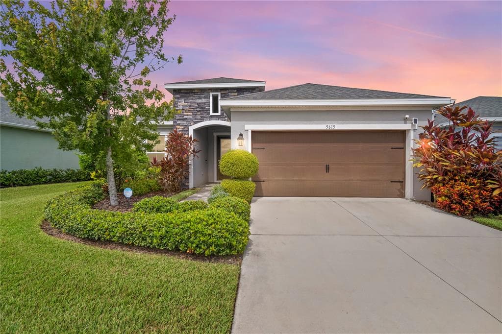 5615 SILVER SUN DRIVE APOLLO BEACH, FL 33572