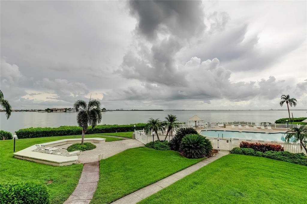 6268 PALMA DEL MAR BOULEVARD S UNIT 213 ST PETERSBURG, FL 33715
