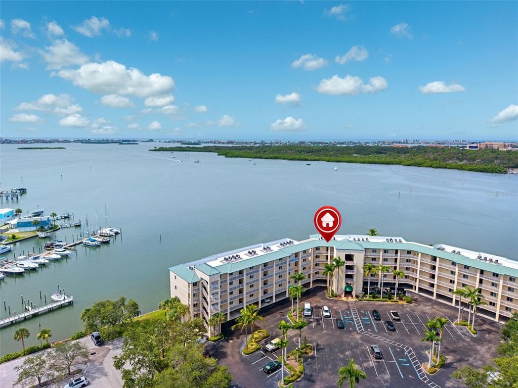 8800 BAY PINES BOULEVARD UNIT 312 ST PETERSBURG, FL 33709