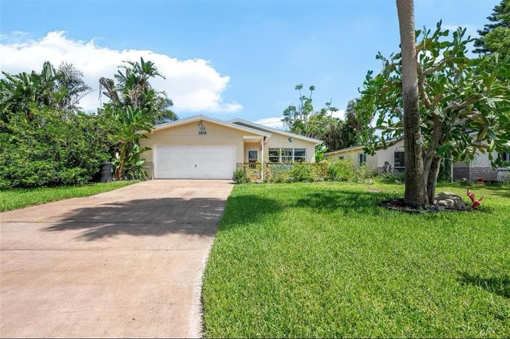 1810 NEW HAMPSHIRE AVENUE NE ST PETERSBURG, FL 33703