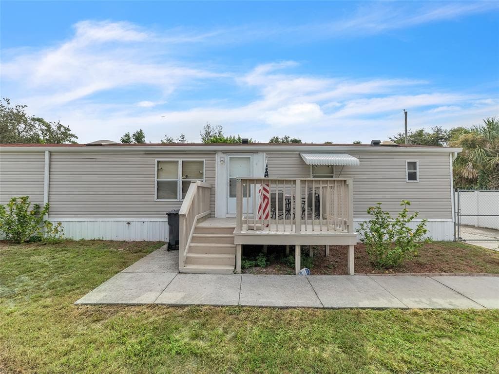 10912 COUNTRY HAVEN DRIVE GIBSONTON, FL 33534