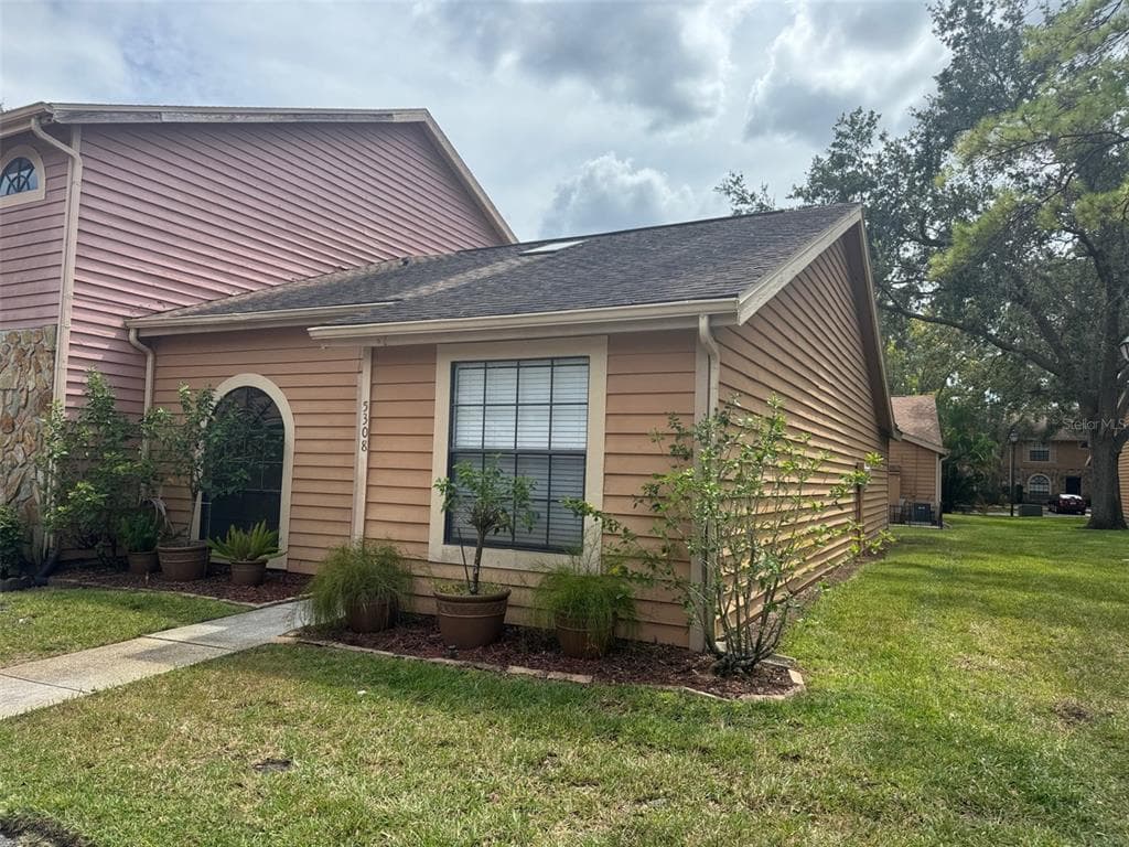 5308 PUTNAM COURT TAMPA, FL 33624