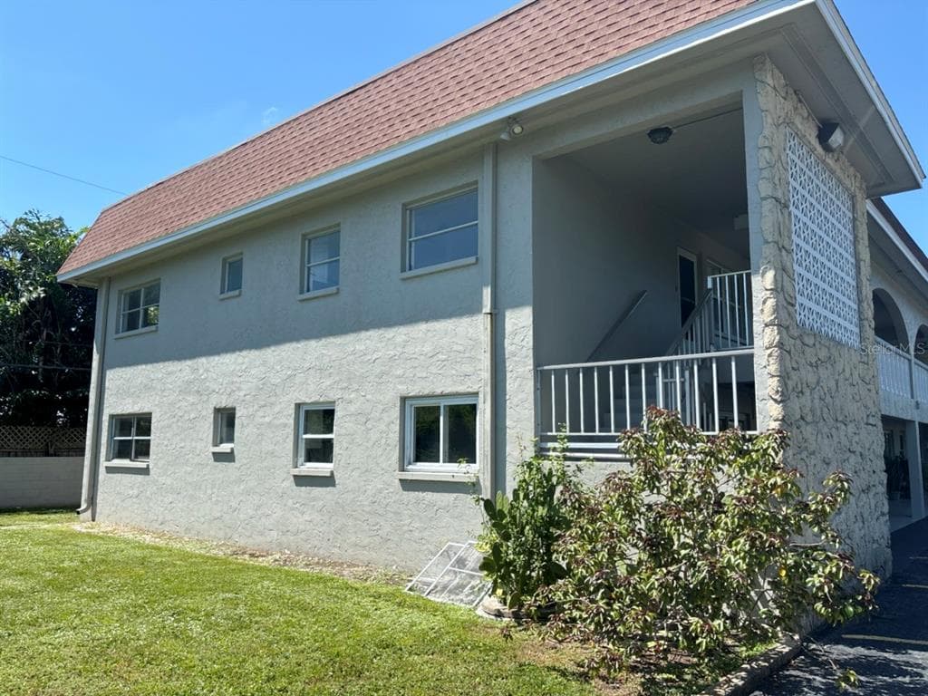 6026 22ND AVENUE N UNIT 5 ST PETERSBURG, FL 33710