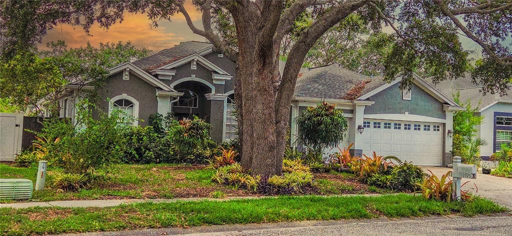 1725 RIVER WATCH BOULEVARD TARPON SPRINGS, FL 34689
