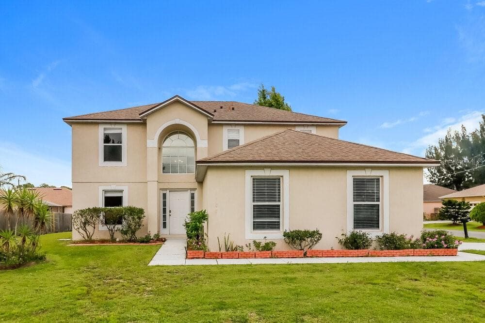 1108 CAMBOURNE DRIVE KISSIMMEE, FL 34758