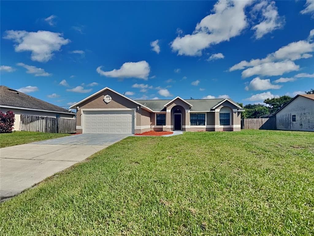 3132 MANDEVILLE STREET DELTONA, FL 32738