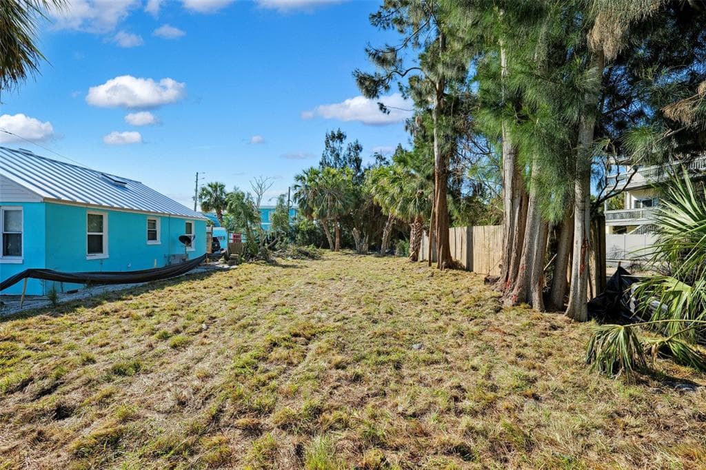 115 125TH AVENUE TREASURE ISLAND, FL 33706