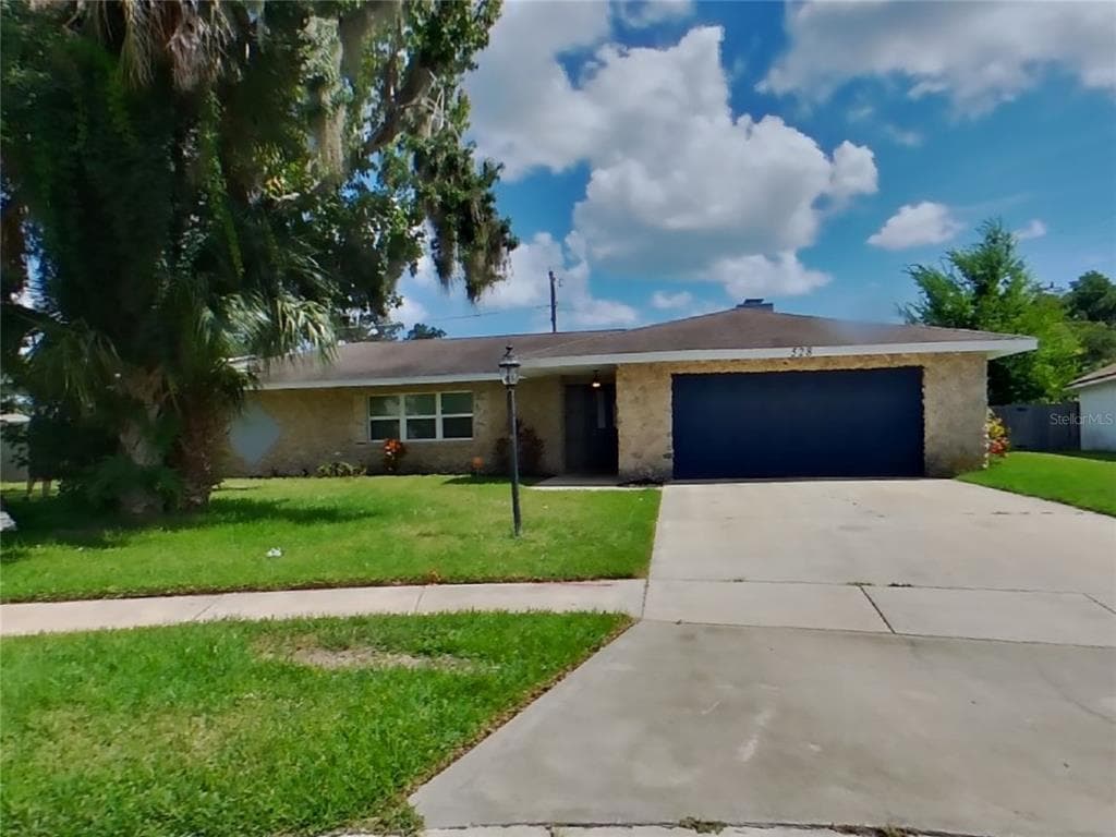 528 HAMLET DRIVE PORT ORANGE, FL 32127