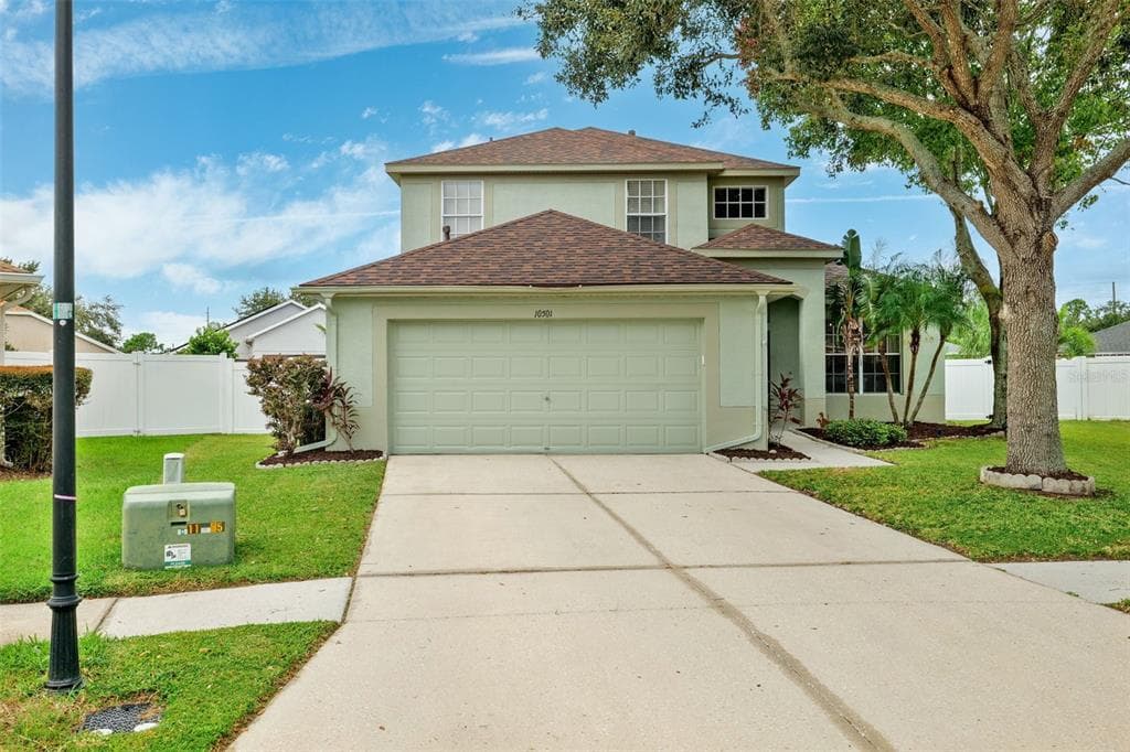 10501 KUCHA COURT RIVERVIEW, FL 33579