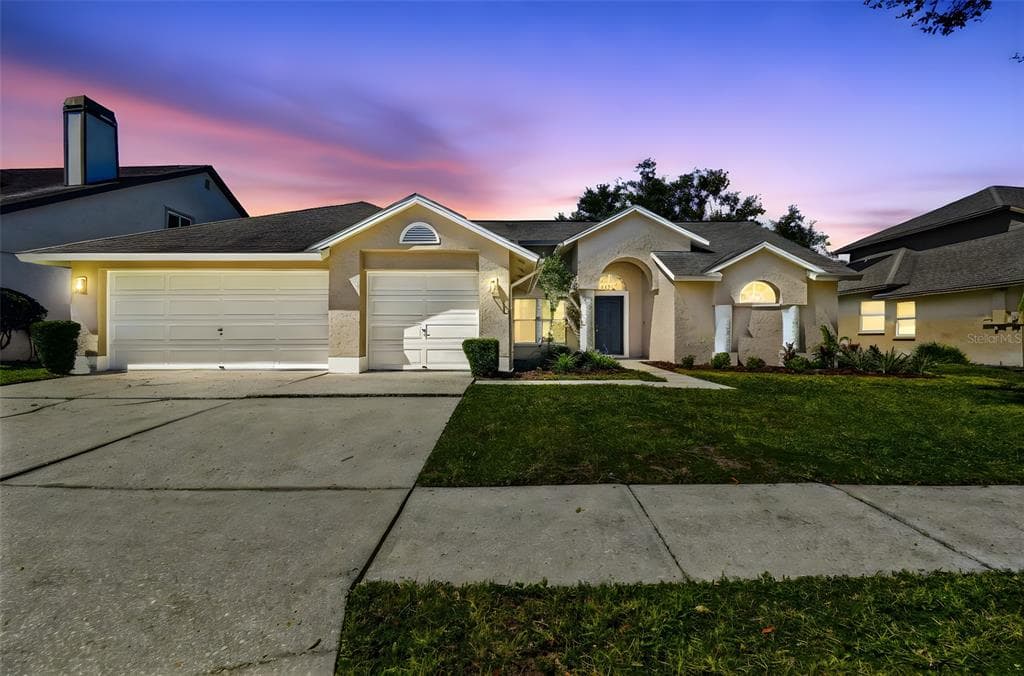 9210 DAYFLOWER DRIVE TAMPA, FL 33647