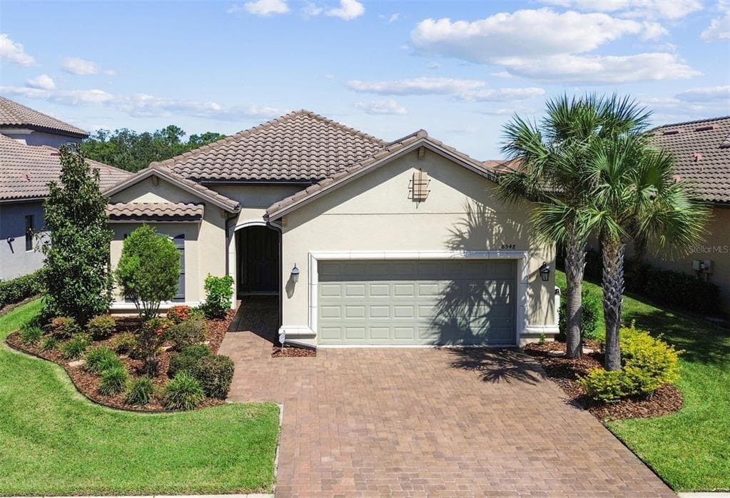 8548 GRAND ALBERATO ROAD TAMPA, FL 33647