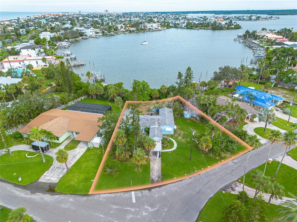 15514 REDINGTON DRIVE REDINGTON BEACH, FL 33708