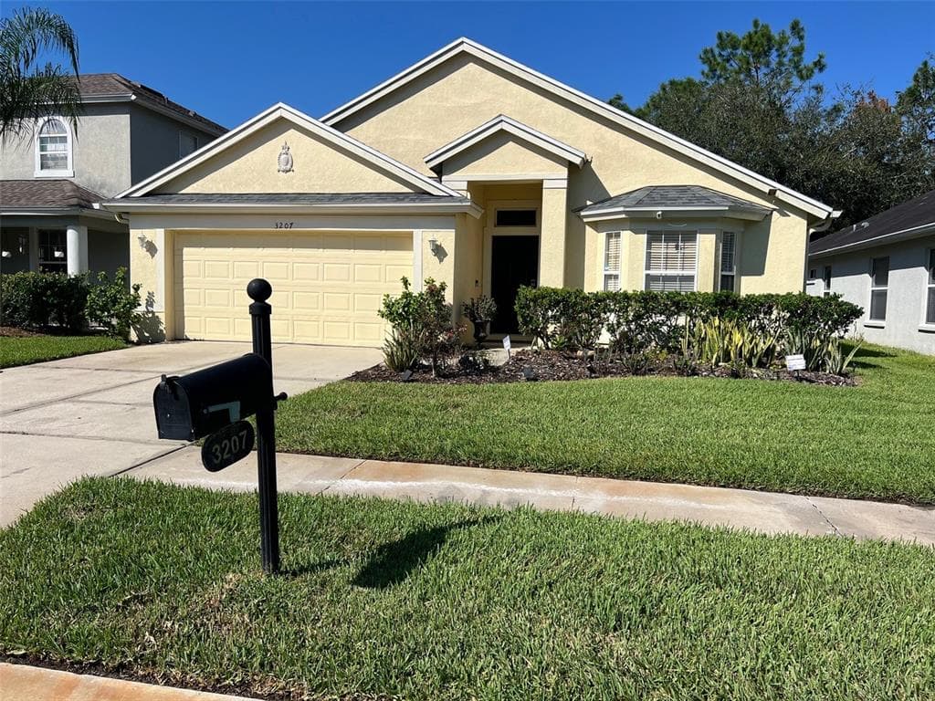 3207 SUNWATCH DRIVE WESLEY CHAPEL, FL 33544