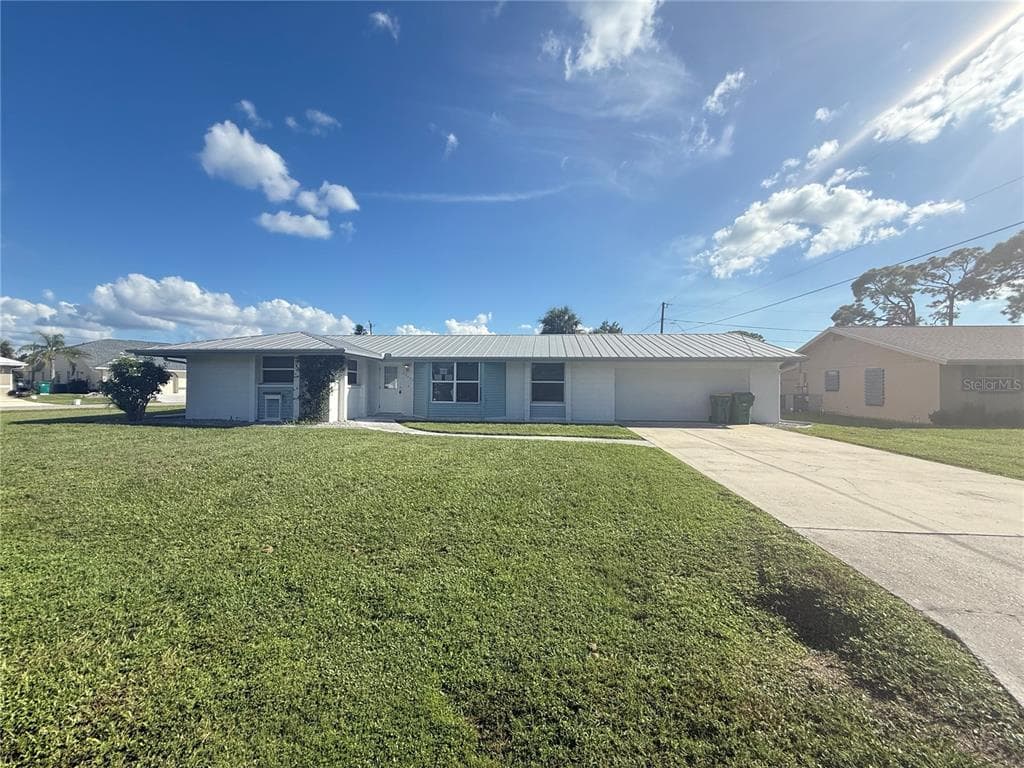 22237 LOCKPORT AVENUE PORT CHARLOTTE, FL 33952