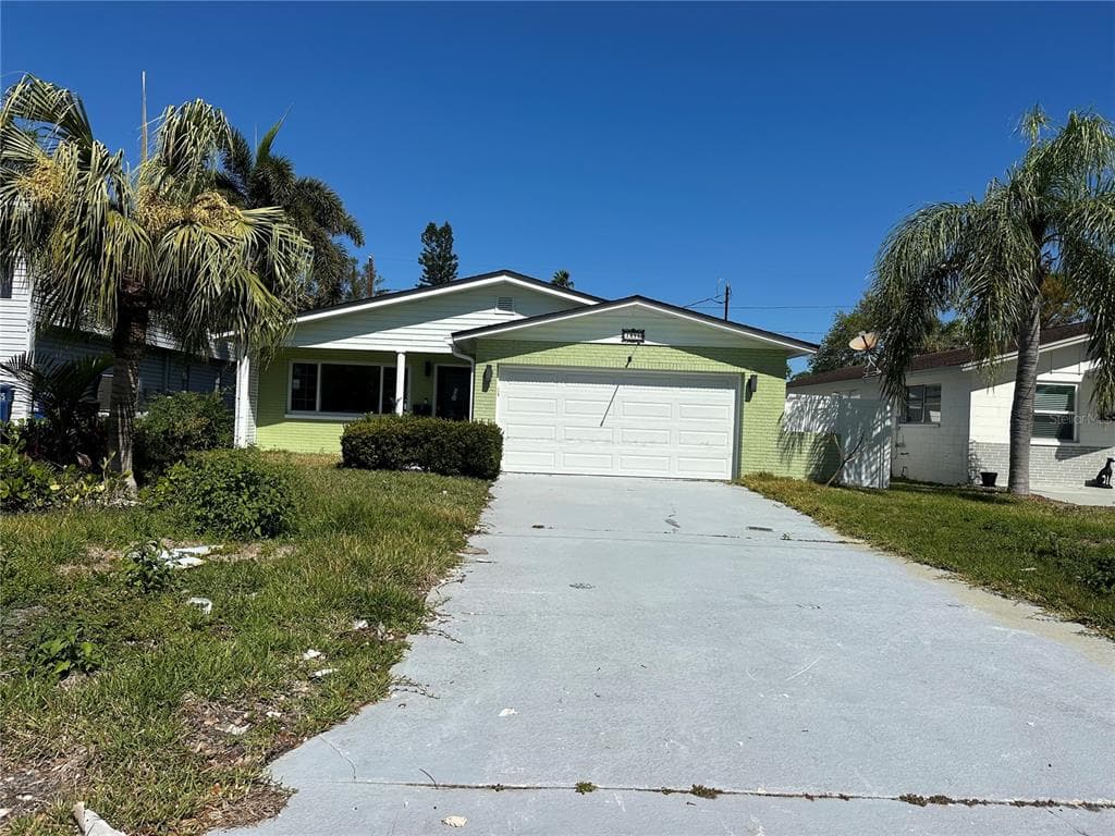 1811 NEW HAMPSHIRE AVENUE NE ST PETERSBURG, FL 33703
