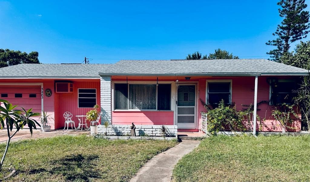 5483 45TH AVENUE N ST PETERSBURG, FL 33709