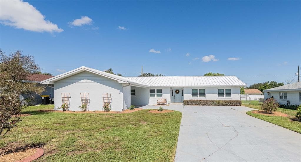 522 ALACHUA DRIVE WINTER HAVEN, FL 33884