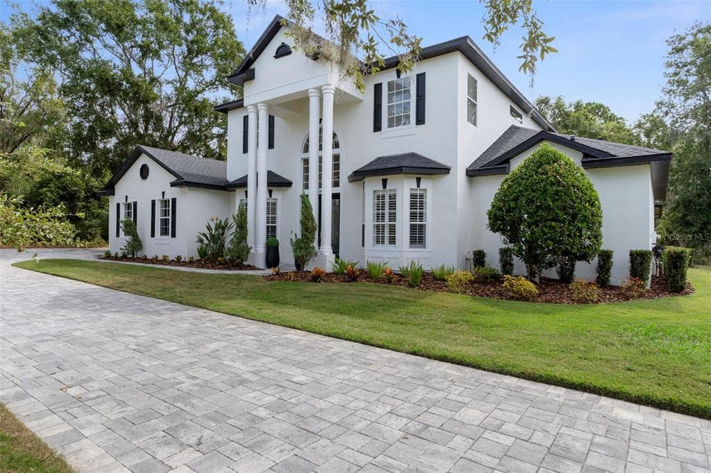 6814 MAGNOLIA POINT DRIVE LAND O LAKES, FL 34637