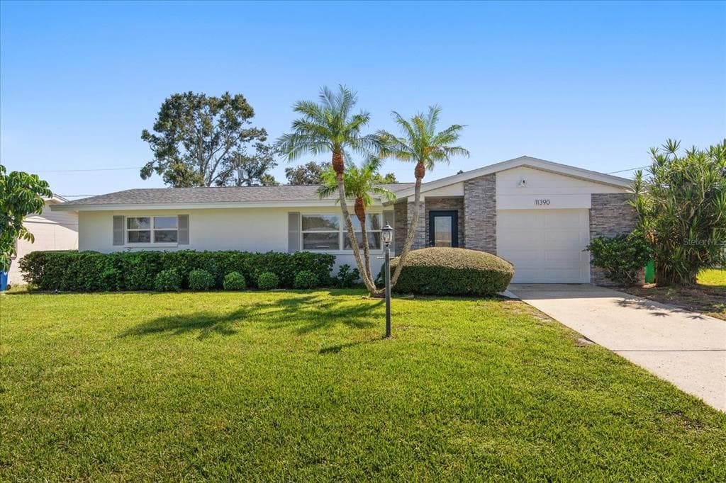 11390 71ST TERRACE SEMINOLE, FL 33772