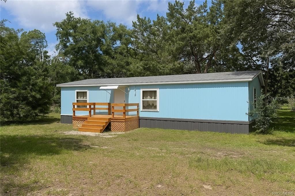 915 N DUNKENFIELD AVENUE CRYSTAL RIVER, FL 34429