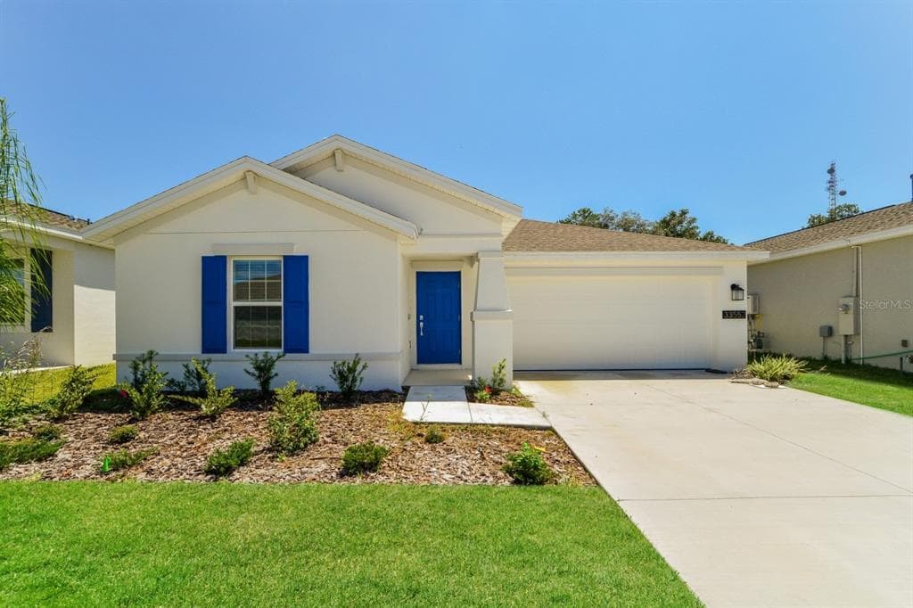 33552 SKY BLOSSOM CIRCLE LEESBURG, FL 34788