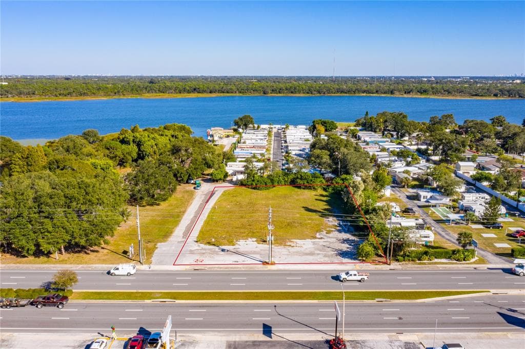 8071 SEMINOLE BOULEVARD SEMINOLE, FL 33772