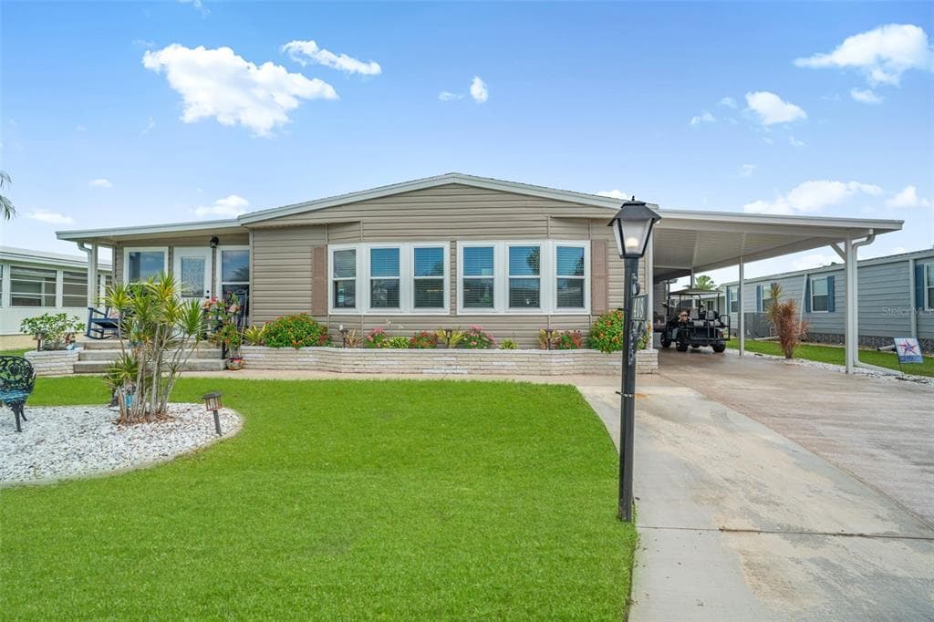 408 VILLA NUEVA CIRCLE NORTH PORT, FL 34287