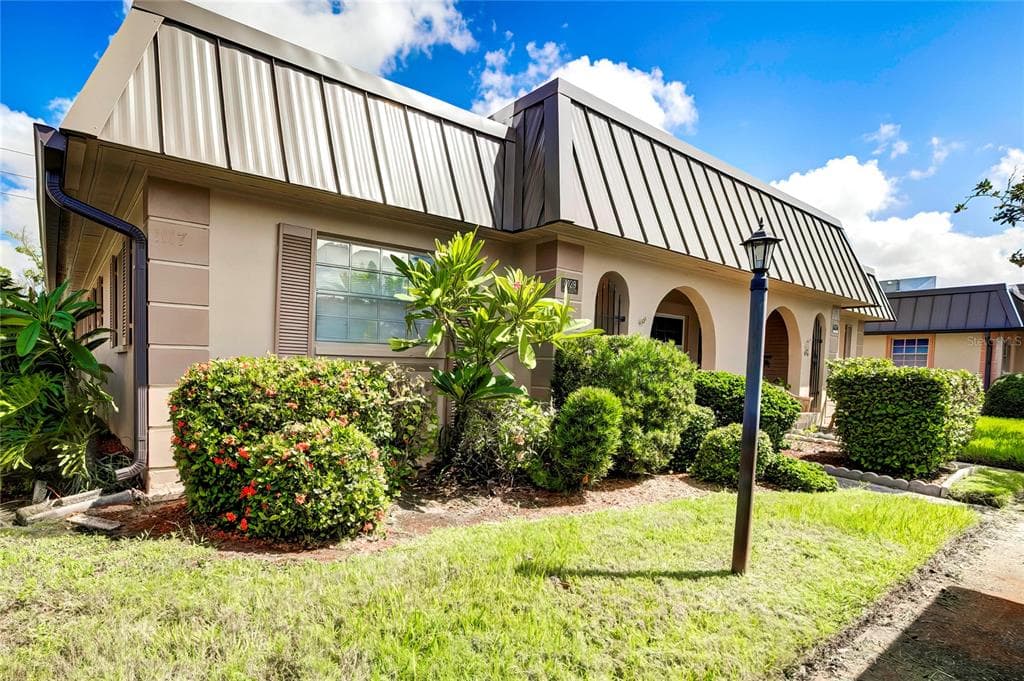 4129 STRATFORD DRIVE UNIT 4129 NEW PORT RICHEY, FL 34652