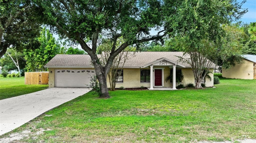 4855 GULFSTREAM PLACE LAND O LAKES, FL 34639