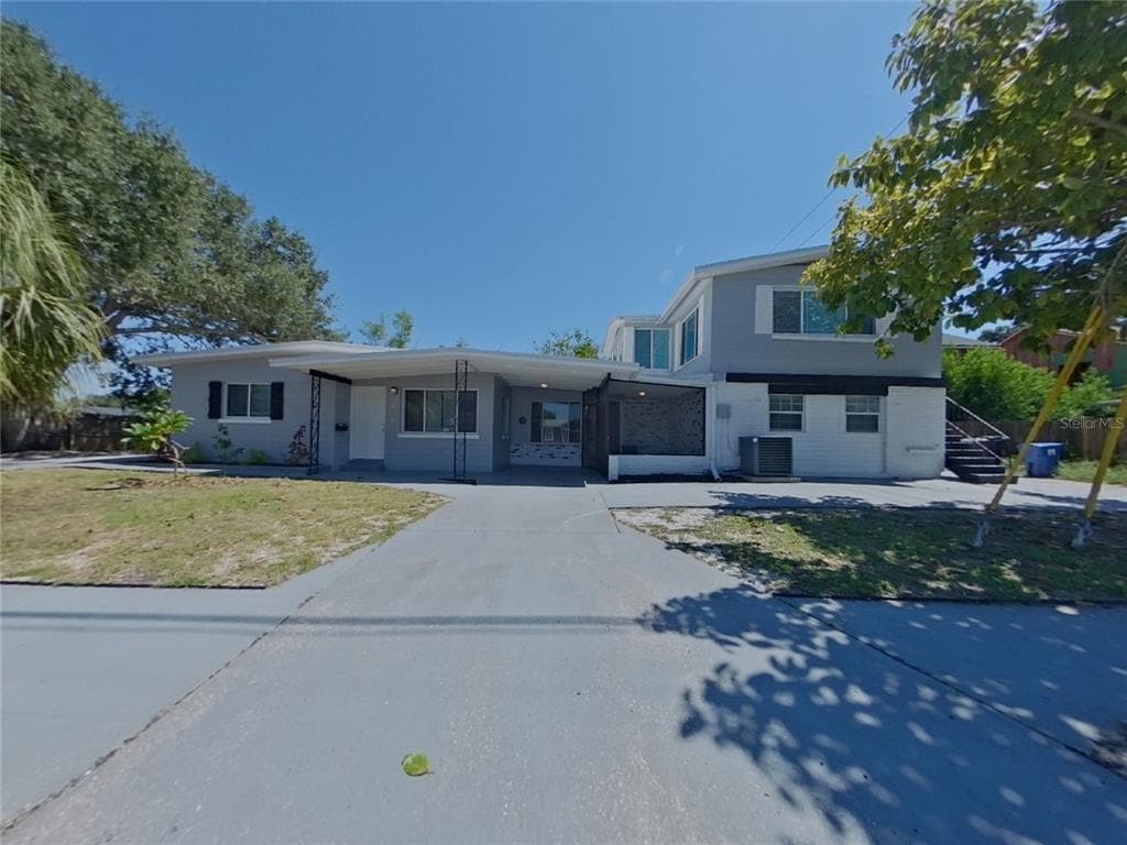 493 54TH STREET N ST PETERSBURG, FL 33710