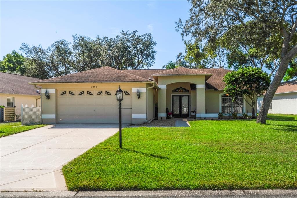 7340 ROSEMONT LANE SPRING HILL, FL 34606
