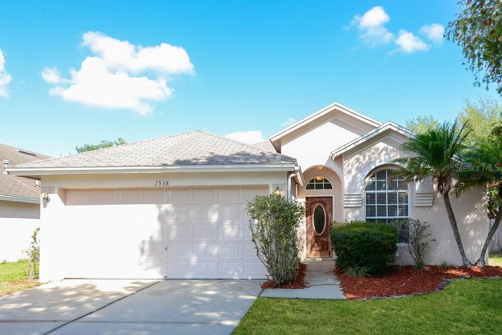 1538 SCOTCH PINE DRIVE BRANDON, FL 33511