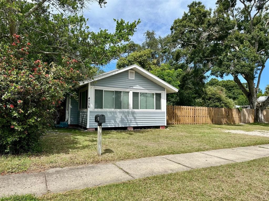 4736 20TH STREET N ST PETERSBURG, FL 33714