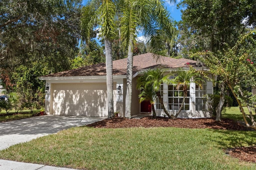 604 KINGSMILL COURT OLDSMAR, FL 34677