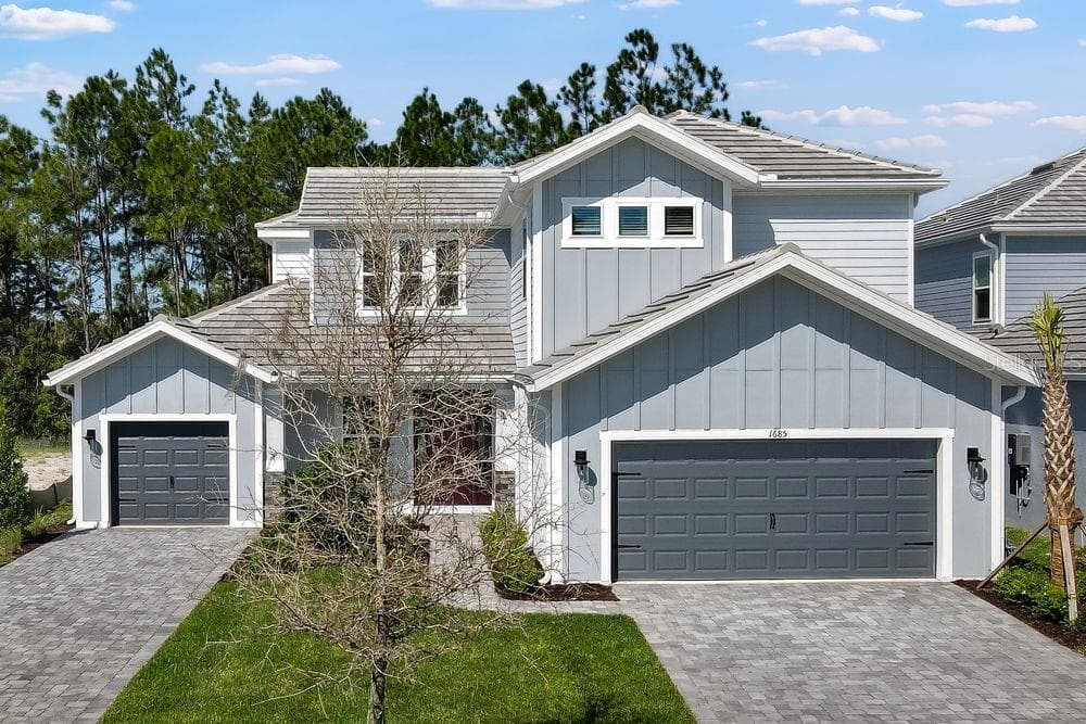 1685 TRAILHEAD LANE ZEPHYRHILLS, FL 33541