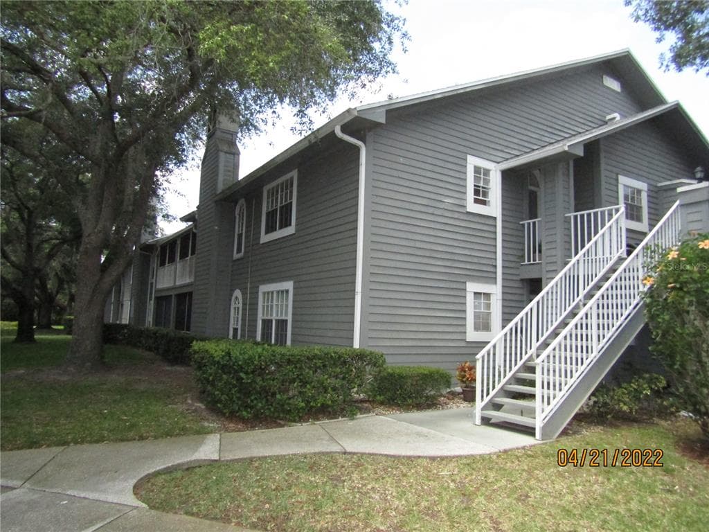 11828 SKYLAKE PLACE TEMPLE TERRACE, FL 33617