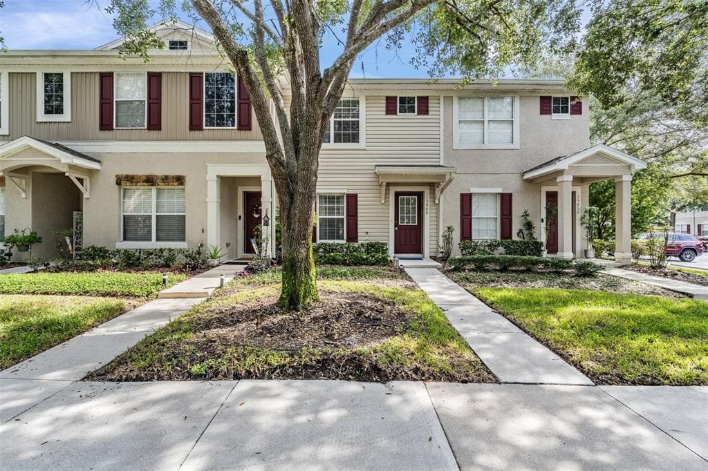 15848 FISHHAWK FALLS DRIVE LITHIA, FL 33547