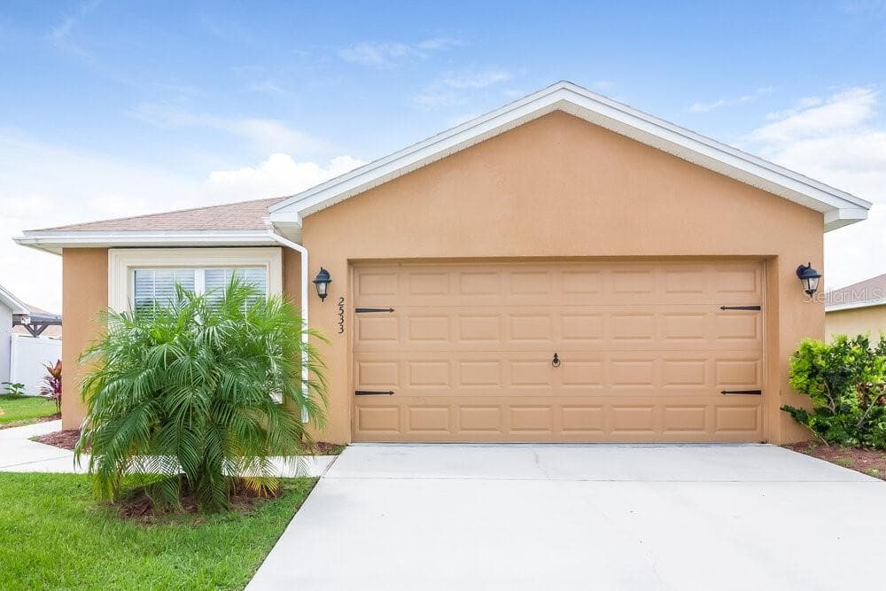 2533 BOBBY LEE LANE ST CLOUD, FL 34772