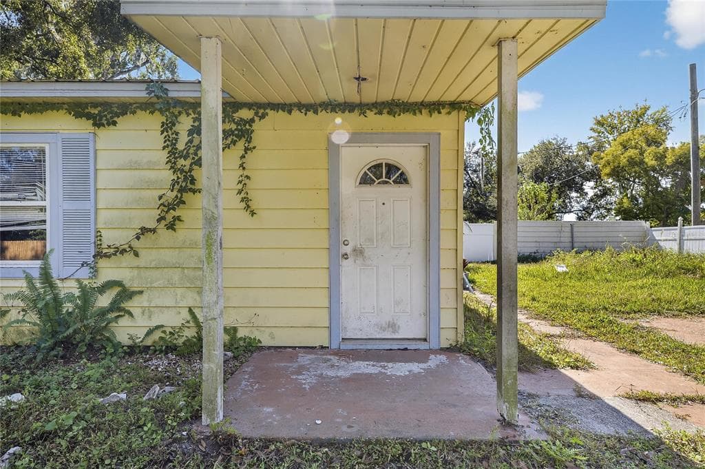 311 S WEBB ROAD