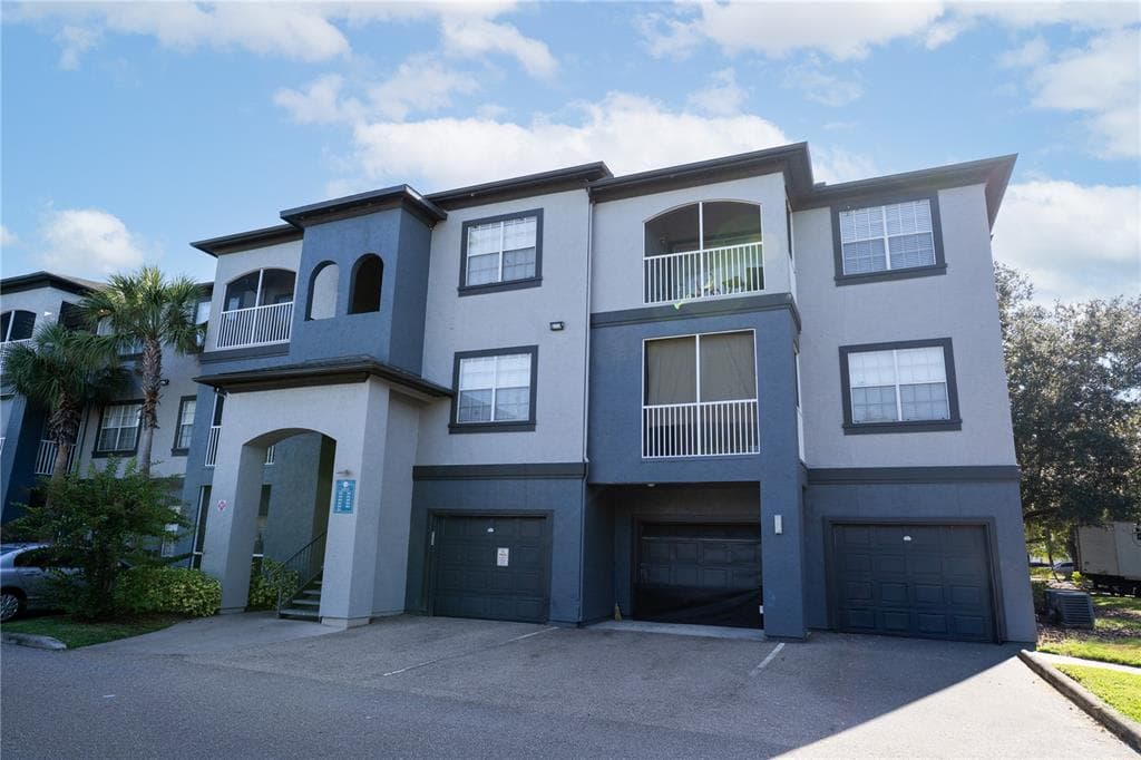 13113 SANCTUARY COVE DRIVE UNIT 103 TEMPLE TERRACE, FL 33637