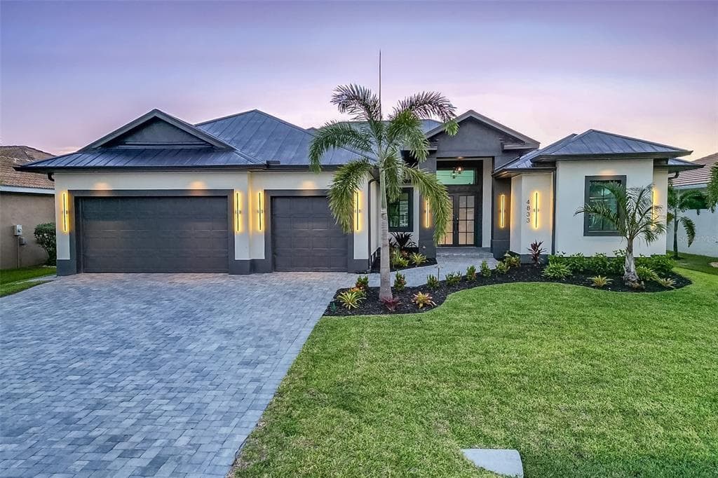4833 SW 25TH PLACE CAPE CORAL, FL 33914
