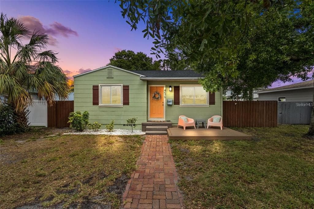 4579 10TH AVENUE N ST PETERSBURG, FL 33713