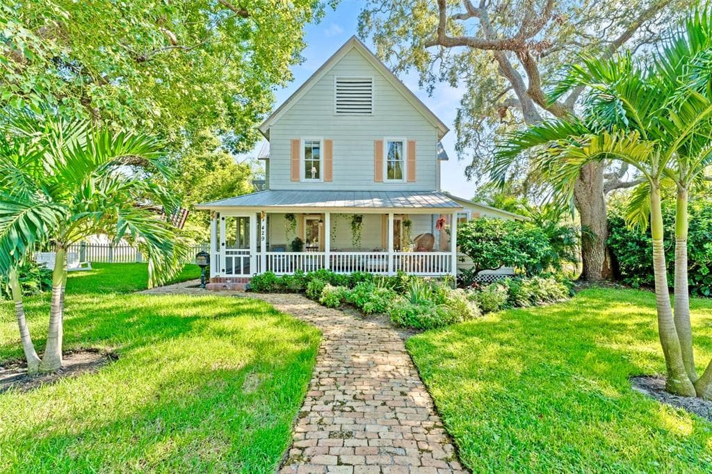 429 SCOTLAND STREET DUNEDIN, FL 34698
