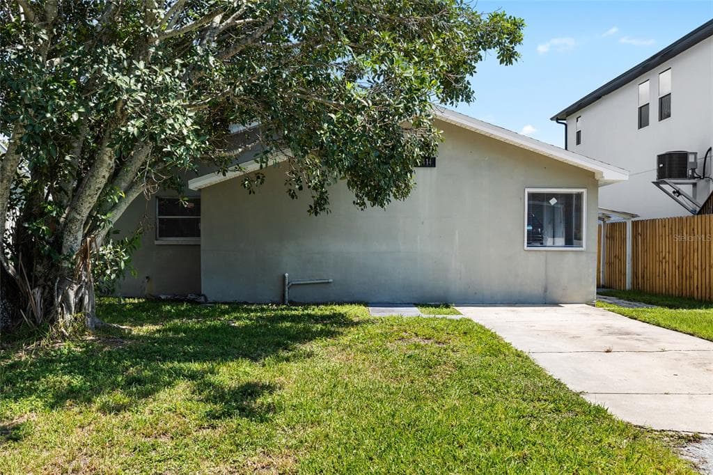 7414 S SHERRILL STREET TAMPA, FL 33616