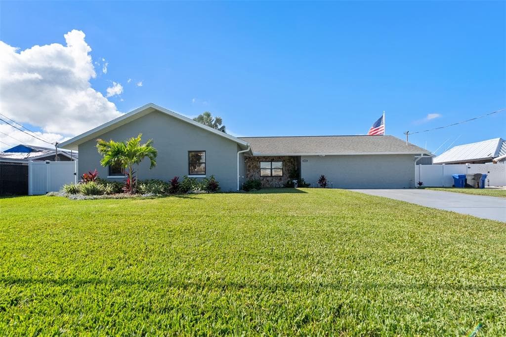 3422 W SHELL POINT ROAD