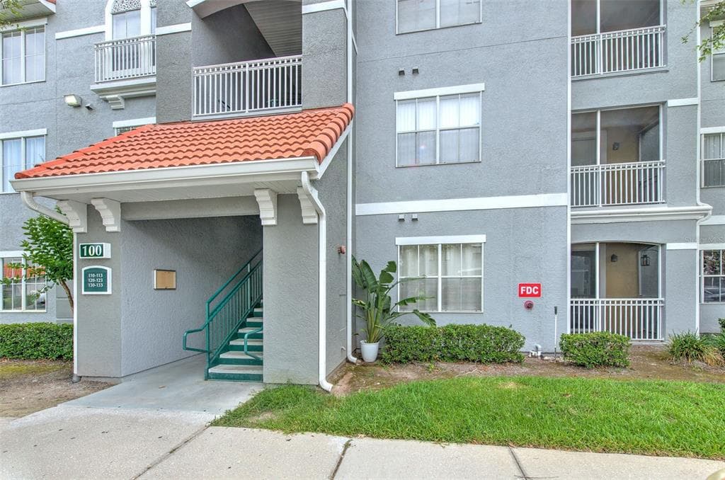 18001 RICHMOND PLACE DRIVE UNIT 123 TAMPA, FL 33647